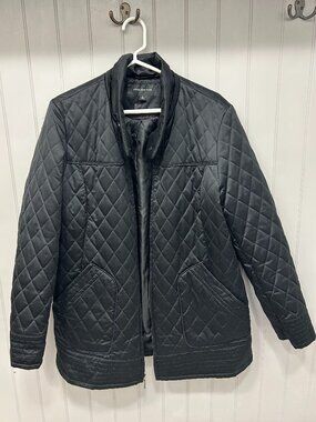 Large Black womens Jones New York quilted coat